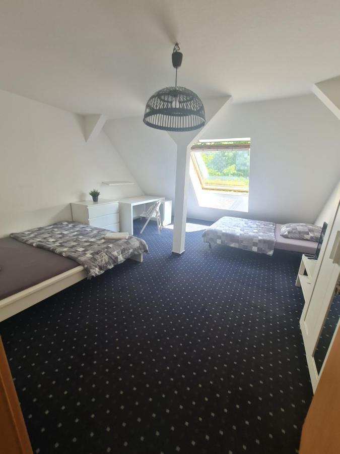 6 Bedroom Private Apartment & Lounge Rostock Exterior photo